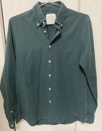 UNITED TOKYO 그린 버튼 다운 셔츠