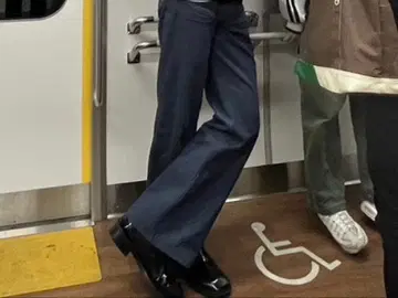 멋진 플레어 팬츠