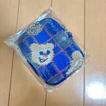 [ 미사용 새상품 ] 러브리 바이 페이 고베 타탄 테디 참 파우치 한정판
