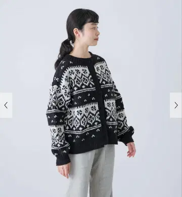 택 포함 새상품 카구레 페루 노르딕 가디건 어반 리서치 도어스