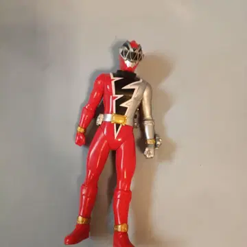 슈퍼전대 히어로 빨간색 은색 액션 피규어