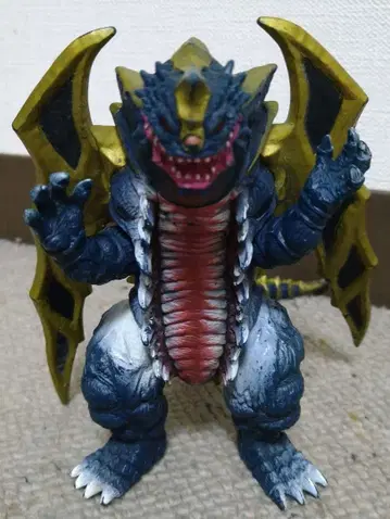 울트라맨 괴수 킹 오브 몬스 약 15cm