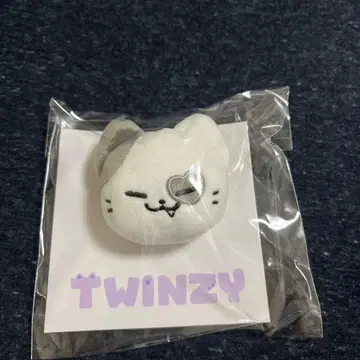 itzy twinzy 예지 일 네이비 봉제 인형 배지