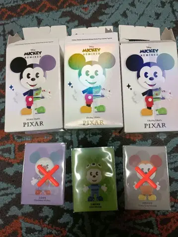 POPMART 디즈니 미키 Meets 픽사 에이리언