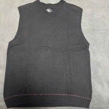 캘빈 클라인 블랙 V넥 베스트 L
