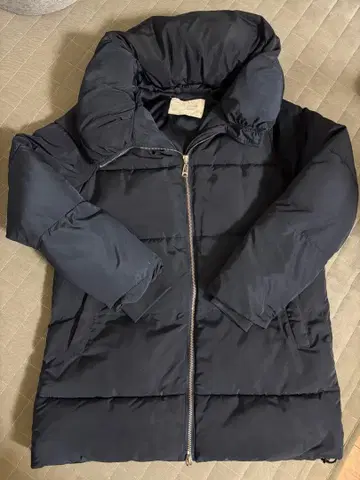 ZARA 다운 자켓 XS