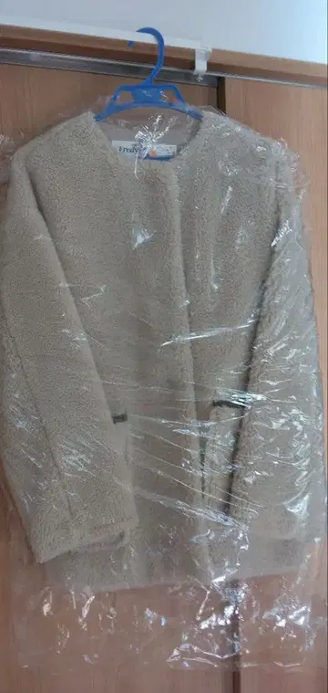 프레디에뮤 보아 코트 미들 기장