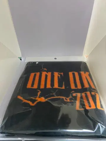 ONE OK ROCK 타월 블랙 오렌지