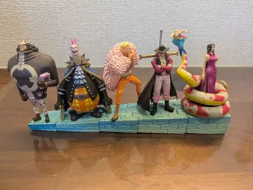 원피스 로그 박스 마린포드 편 전편 보너스 부품 왕하 칠무해