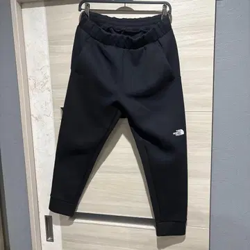 THE NORTH FACE 조거 팬츠 블랙
