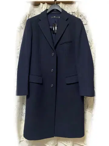 울 블렌드 체스터 코트 헤링본+J 네이비 새상품급 플러스 제이