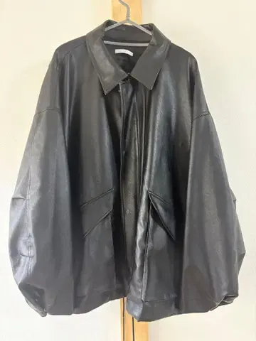 WYM 블랙 레더 자켓 오버 사이즈