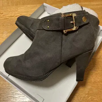 periwinkle 숏부츠