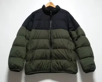 유니클로 750FP 울트라 라이트 다운 자켓/3D 컷 남성용 XL