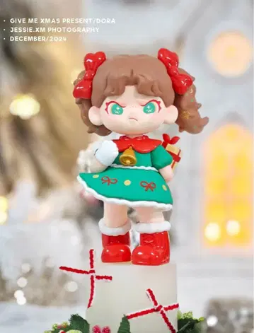 TNTSPACE DORA 크리스마스 한정판 투명 패키지 레어