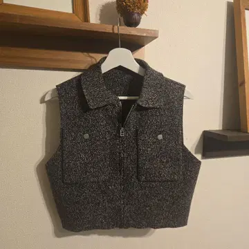 [ CLOCHE ] 지퍼 니트 베스트