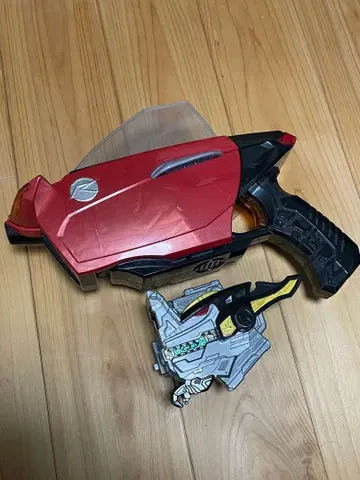 슈퍼전대 히어로 변신 아이템 빨간색