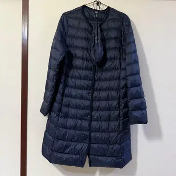 유니클로 울트라 라이트 다운 네이비 다운 자켓 L 다운 코트