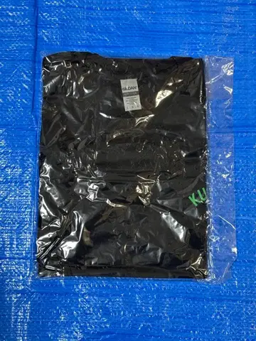 KUZIRA 로고 티 밝은 그린 로고