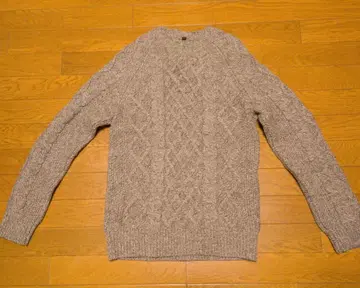 MUJI 브라운 케이블 니트 스웨터