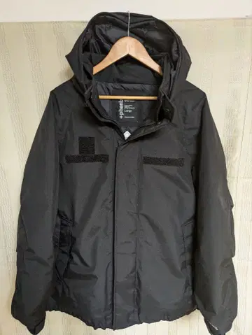 +phenix GORE-TEX 블랙 다운 자켓 L 사이즈