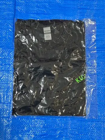 KUZIRA LOGO TEE 짙은 그린 로고