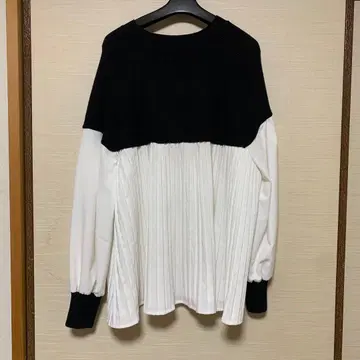 MARIS STELLA 플리츠 도킹 니트