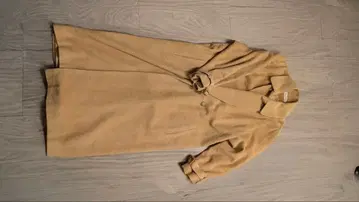 베이지 랩 코트 남성용