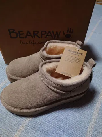 새상품 [ 25cm ] BEARPAW 베어파우 어그 부츠 통굽 매쉬룸