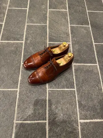 크로켓 & 존스 5.5E BROMPTON