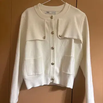 ZARA 화이트 버튼 가디건 M