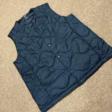 UNIQLO U.L. DOWN VEST WAVE QUILT 2WAY