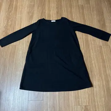 사만사 모스 블랙 긴팔 원피스 (프리 사이즈)