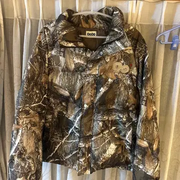 9090 카모플라쥬 다운 자켓