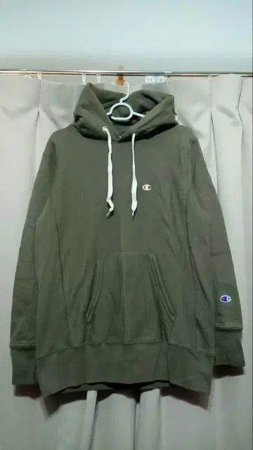 Champion (챔피온) 리버스 위브 후드티