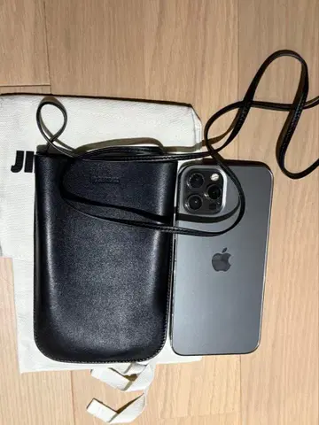 JIL SANDER 블랙 가죽 파우치