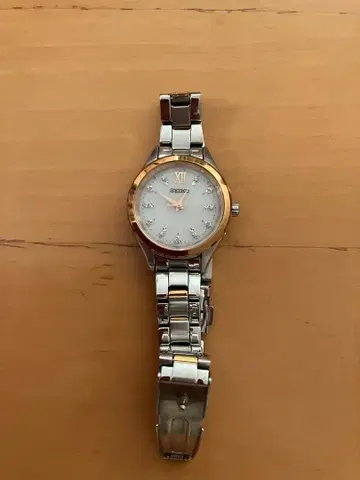 SEIKO 아날로그 시계 실버/골드