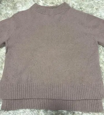 (새상품급) 리랜드트루 폭스 니트