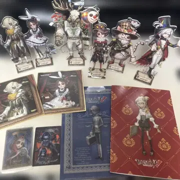 아이덴티티V 굿즈