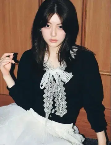 SNIDEL [ USAGI ONLINE 한정판 ] 레이스 보타이 가디건