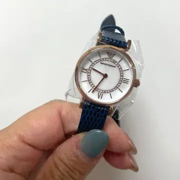 엠포리오 아르마니 여성용 손목시계 네이비