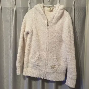 젤라또피케 후드티