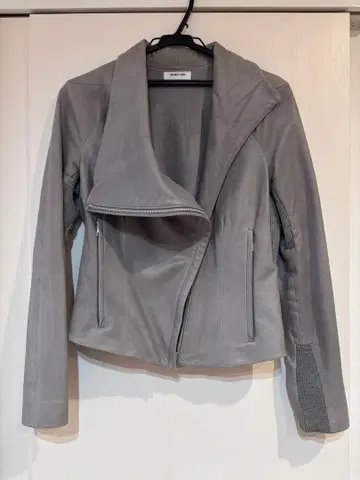 그레이 가죽풍 자켓 더블 라펠
