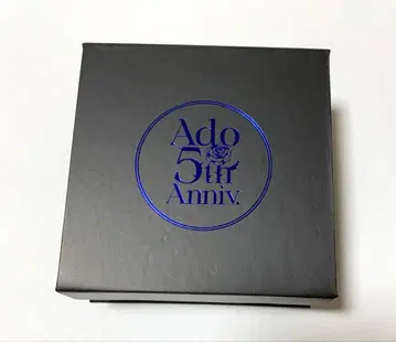 ado 팝업 스토어 이어커프