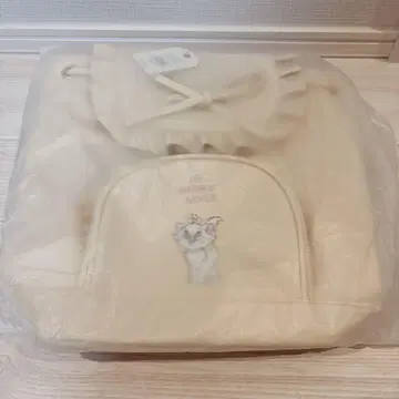 Accommode 아코모데 오샤레 캣 마리 백팩