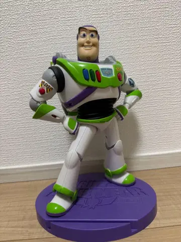 토이스토리 1등 복권 버즈 라이트이어 피규어