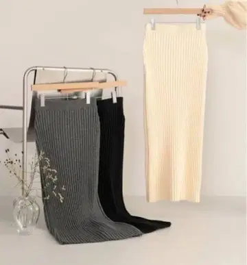 I 라인 실루엣 니트 롱 스커트