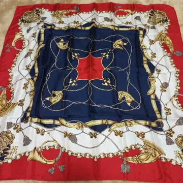 스카프 약 75cm x 75cm