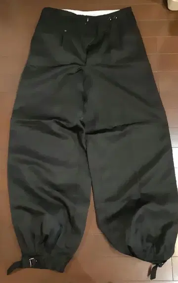 블랙 워크 팬츠