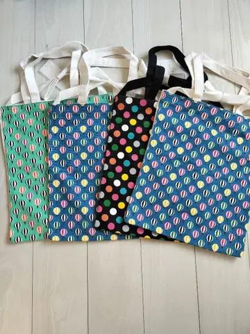 해피 삭스 토트백 4개